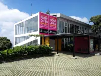Terra Cassa Hotel Hotels in Bandungan