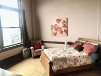 比尤特上城歷史街區四卧兩衛頂層公寓，帶景觀