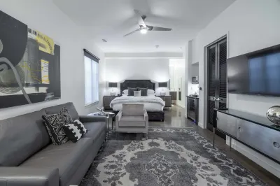 121 Hotel by AvantStay Modern Comfort in Nashville's West End Hotels near The Parthenon