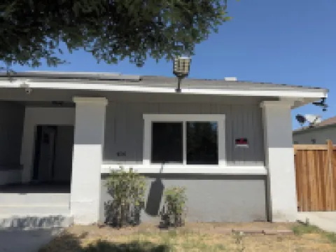 Sequoia Escape 3BR Home w/ King Bed & In-Unit Laundry