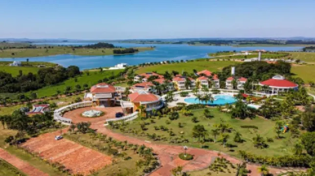 Blue Tree Daj Resort & Marina Hotel a 