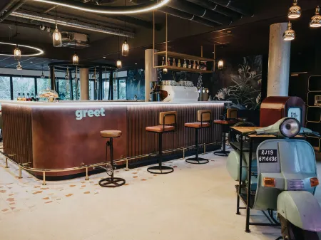 Greet Hotel Brest Aéroport Отели в г. Гипава