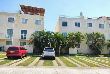 Relaxing apartment Diamante Отели рядом с Аэропорт Генерал Хуан Альварес