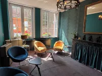 Flandria Hotel Hotels near St. Nicholas' Church