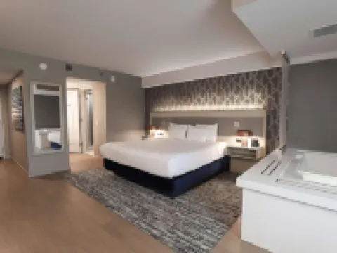 Radisson Plaza Hotel and Suites Kalamazoo Hotels in Kalamazoo