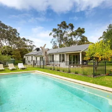 Balnarring Botanical Cottage