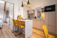 URBANAUTS STUDIOS Ginnastica