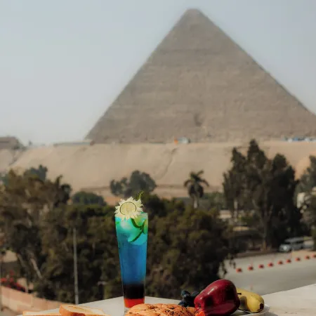 Turquoise Pyramids & Grand Egyptian Museum View Hotel