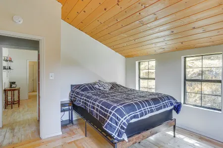 Walk to River: Tranquil Home w/ Views in Lewiston