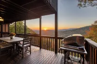 Best Sunset Views in Blue Ridge w/ Paved Roads and Outdoor Deck Addition - 4つ星