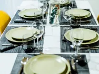 Oasis - For 6 People, 10 Mins From Disneyland, Netflix, Wifi, Parking, Terrace