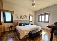 5BR Lux Villa - Sleeps 13 - Saltwater Pool - Outdoor Bar - Fireplace - Lefkara Hotel di Pano Lefkara