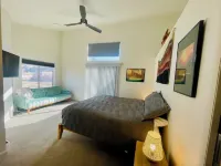 Lake Powell Charming 2-bedroom house withAmazing Views Hotels in Big Water