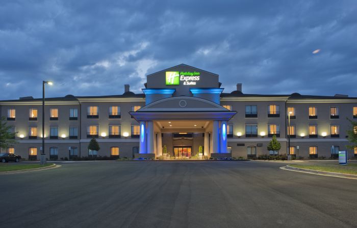 Holiday Inn Express & Suites PRATTVILLE SOUTH by IHG