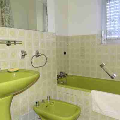 1 bedroom apartment in royan Rooms