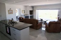 Enjoyable apartment with WiFi in charming Velddrif Hotels in Velddrif