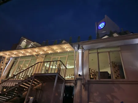 Amalthea Hotel