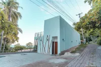 White Swan Beach House w/ Ocean Views & Private Beach Hotels in Atami