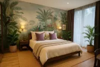 The Lush Apartments & Suites - 2-Star