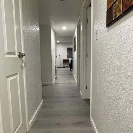 renovated 2-bedroom condo in brilliant Sedona w/ AC,WiFi, fitness, laundry room
