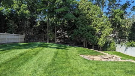 Family Friendly, Modern and Spacious 5-bedroom house in marvelous Westport, CT!