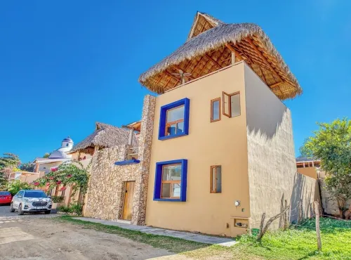 4BR & Palapa Casa de Piedra with Private Pool in San Francisco with WiFi, AC