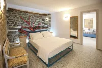 In the center of the ancient Borgo delightful apartment, equipped with all comforts Các khách sạn ở Lu Bagnu