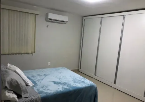 Penthouse with pool and wide sea view!