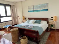 Perfect family villa in front of the Getaria Bay Hotels in Getaria