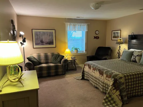 Charming 1-bedroom apt in tranquil Mt Crawford, lovely views, close to JMU & BC.