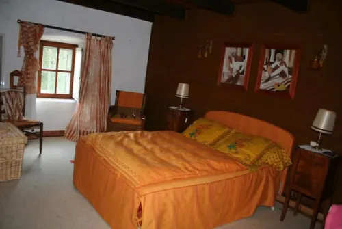 Calm and serenity, a feast for the eyes Hotels in Lachamp-Raphael