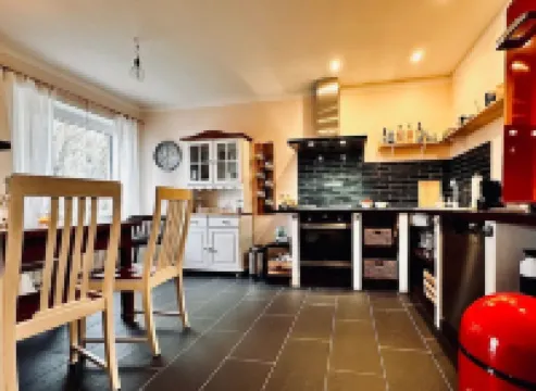 Gemütliche Ferienwohnung in Uelzen mit Eigenem Garten 於爾岑酒店