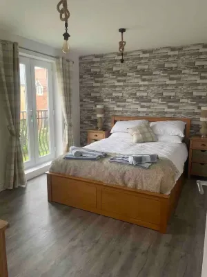 Sandy Bottom Apartment is a 1st floor open plan Appt on The Bay, Filey