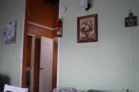 Convenient vacation home near the city