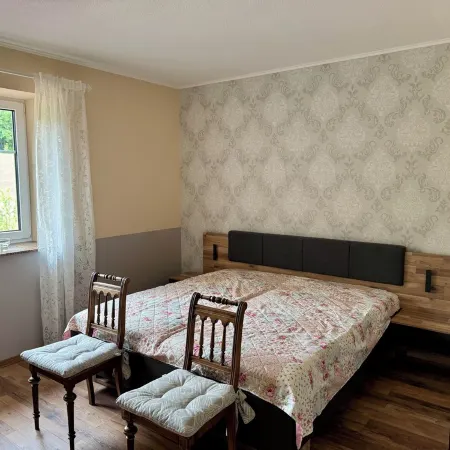 Family-friendly, spacious vacation apartment in a quiet rural location