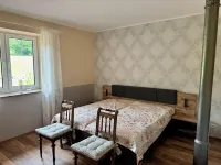 Family-friendly, spacious vacation apartment in a quiet rural location