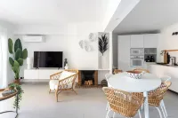 Luxury 6 persons beach apartment with sea view Javea Arenal