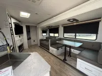 Amazing RV with AC in charming Round Top