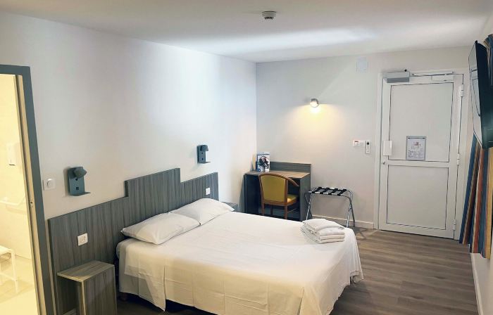 Brit Hotel Essentiel Millau
