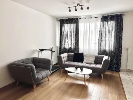 Luxury apartment facing the Parc du Château in Saint-Pierre-du-Perray