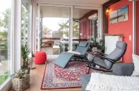 Villa-Water-Facility-Wintergarden-BRÖTCHENSERVICE-Kajaks-Sauna-Garden-Grill Lounge Hotels in Ostvorpommern