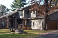 Spacious 7-bedroom house on the Lake, with AC, WiFi,  in peaceful Menomonie WI