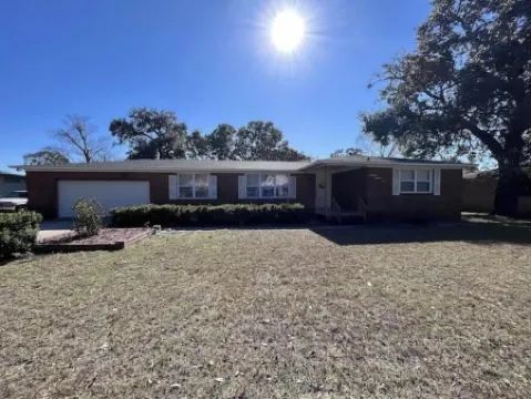 Spacious Family Home in Pensacola