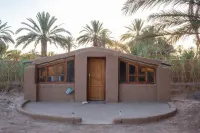 Jardin D'hôtes Privatif Dans le Désert Отели в г. 