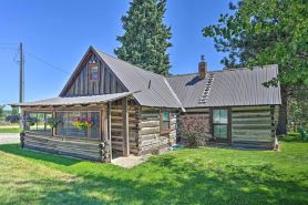 Montana Retreat Original Hamilton Log Cabin!