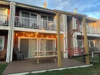 Family friendly townhouse minutes from Hunter Mountain!