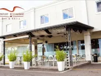 Hotel Century Plaza Hotels near Cibao International Airport