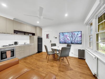 113 Hoddle