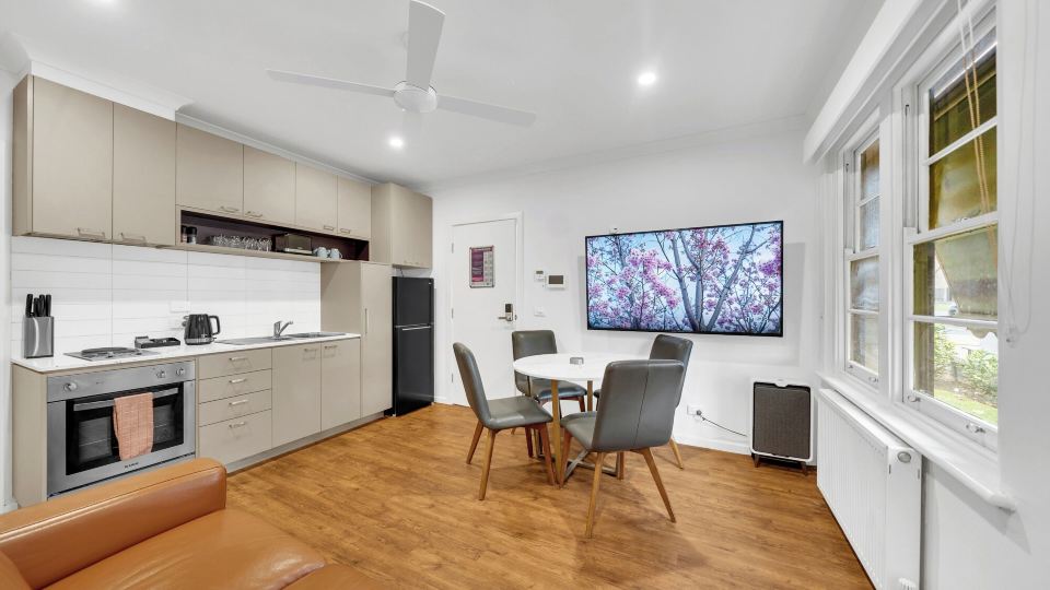 113 Hoddle