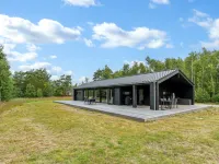 "Sighvat" - 300m from the sea - 3-Star